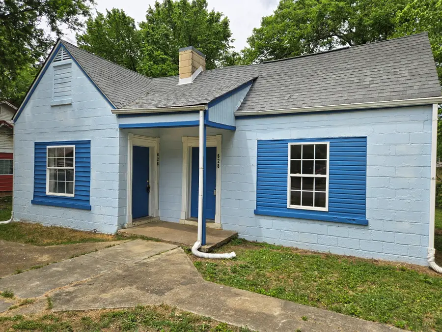 626 Childers St, Pulaski, TN 38478 - #2