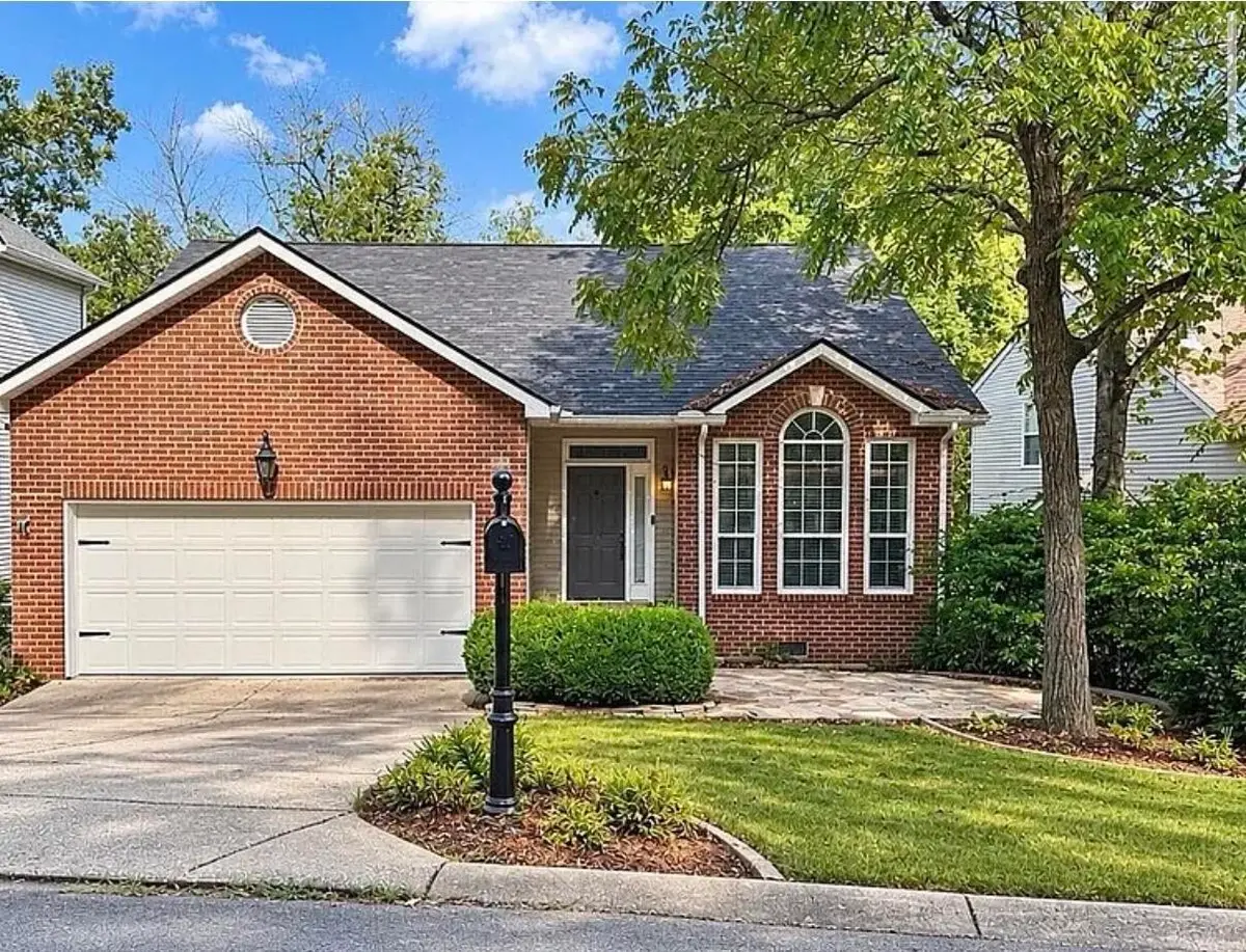 933 S Woodstone Ln, Nashville, TN 37211 - #1