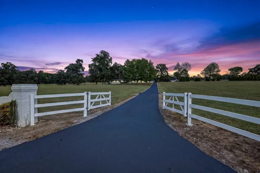 76 Ledford Mill Lane, Normandy, TN 37360 - #2