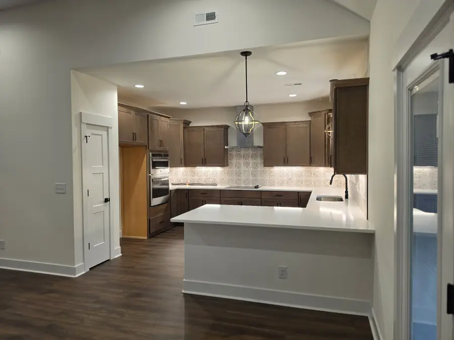 1280 Reda Dr, Clarksville, TN 37042 - #3