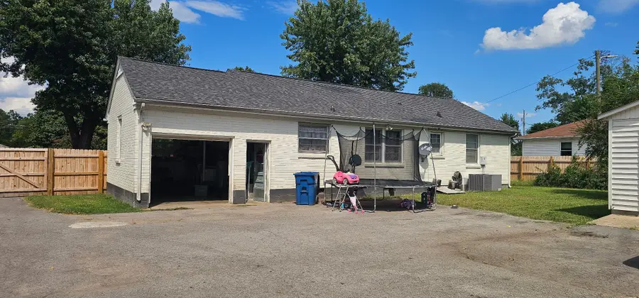 1123 Tuckahoe Dr, Nashville, TN 37207 - #2