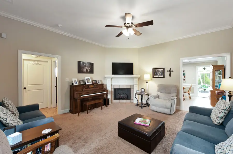 44 Little Brook Ln, Jackson, TN 38305 - #2