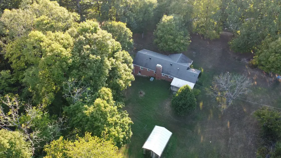 1745 Cumberland Heights Rd, Clarksville, TN 37040 - #2