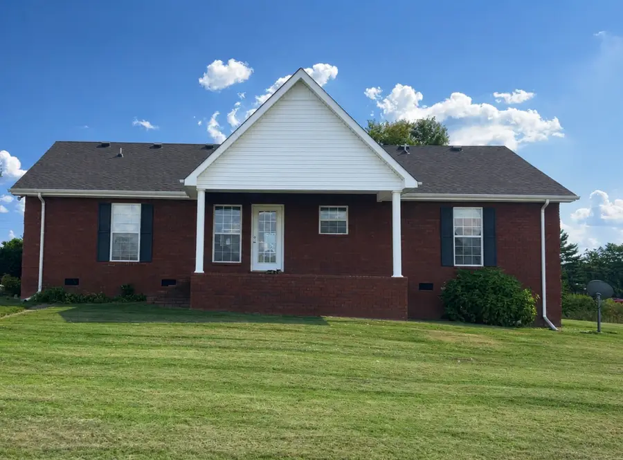 2117 Austin Rd, Lafayette, TN 37083 - #3