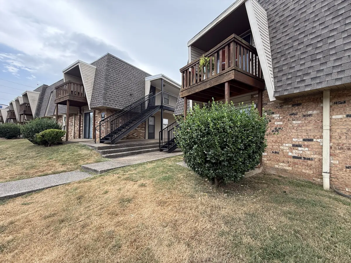 370 Wallace Rd #B3, Nashville, TN 37211 - #1