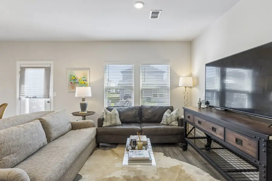 4538 Skywood Ln, Nashville, TN 37207 - #3