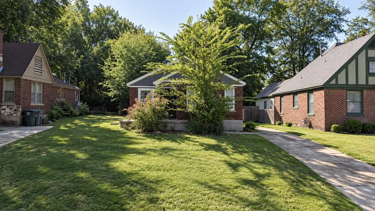975 Stonewall St, Memphis, TN 38107 - #1
