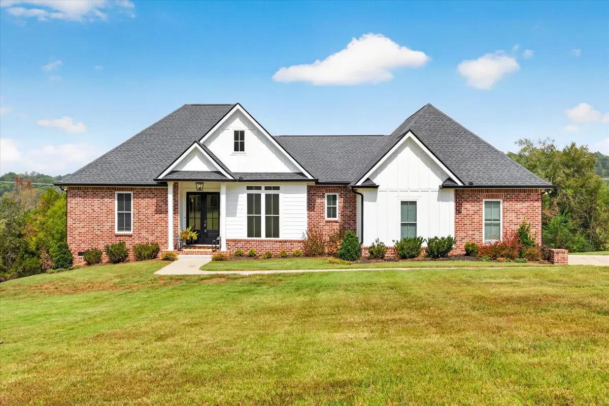 3755 Mcfall Rd, Palmyra, TN 37142 - #1