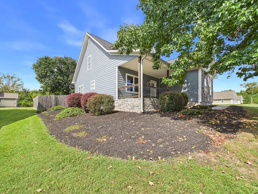 133 Timber Creek Dr, Athens, TN 37303 - #2