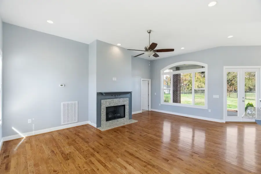 1027 Founders Ln, Portland, TN 37148 - #3