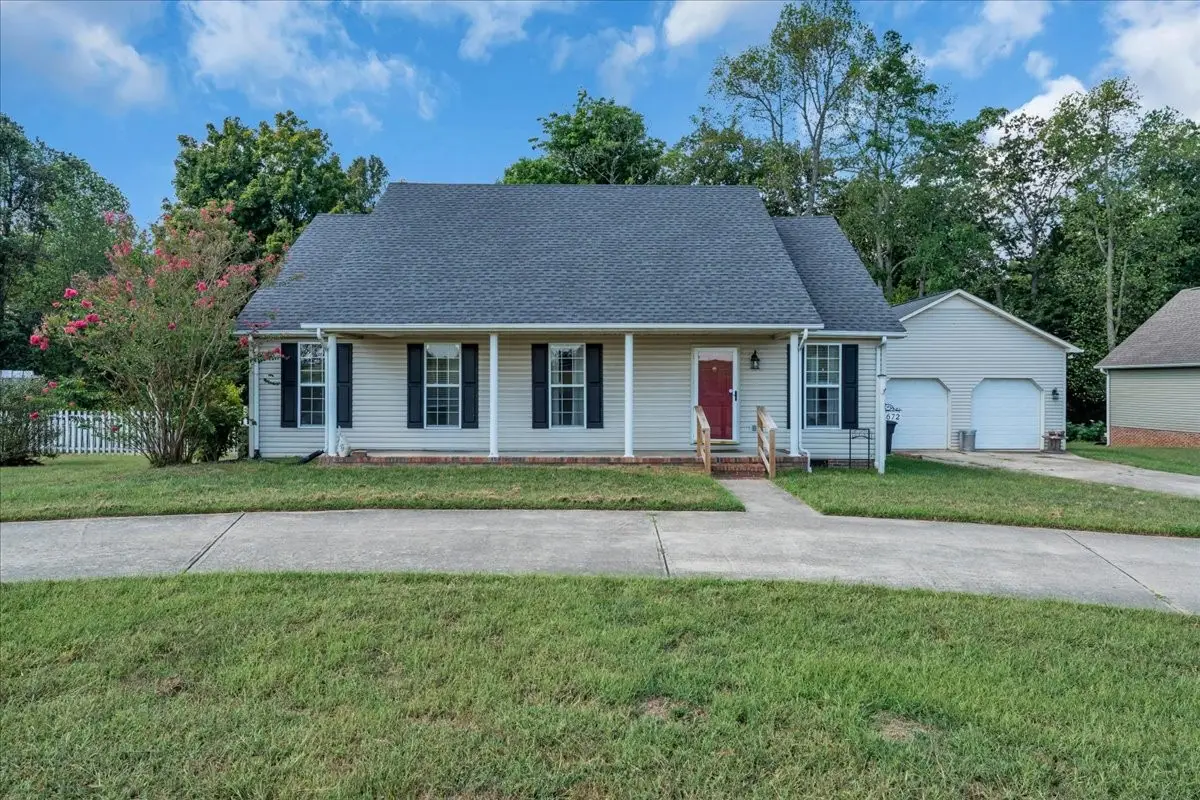 672 Old Snow Hill Rd, Dowelltown, TN 37059 - #1