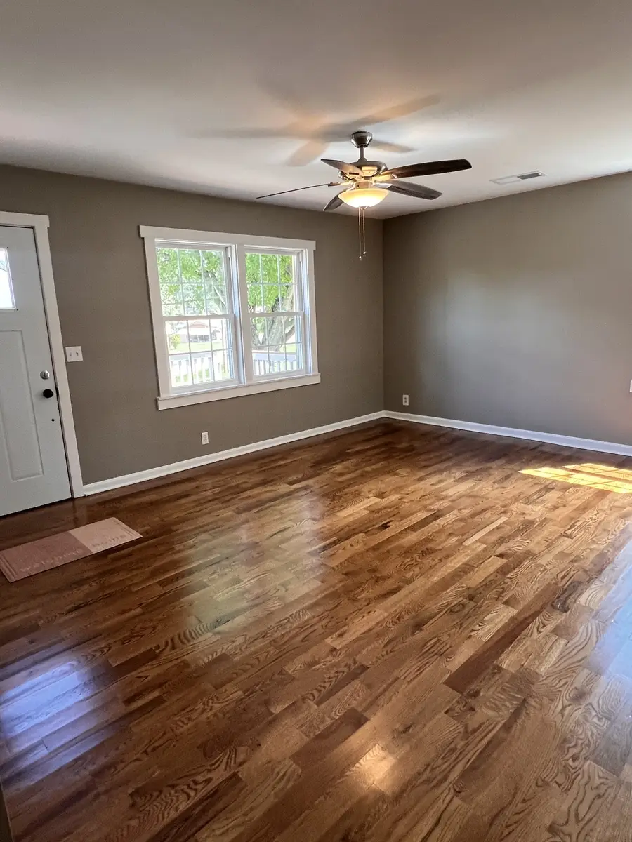 811 Southside Dr, McMinnville, TN 37110 - #2