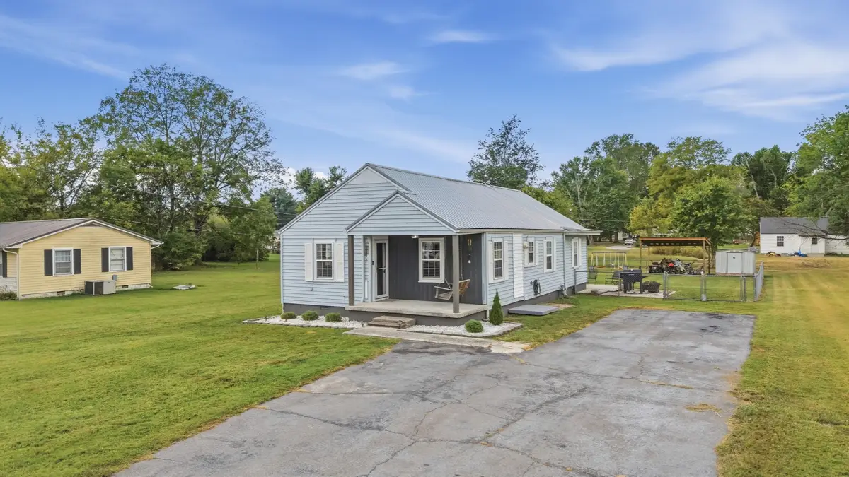271 Hunt St, Manchester, TN 37355 - #1