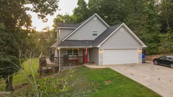 832 Catherine Crisp Drive, Kodak, TN 37764