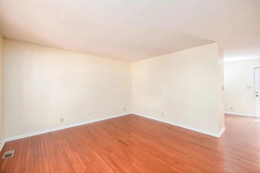 435 Kelsey Dr, Clarksville, TN 37042 - #3