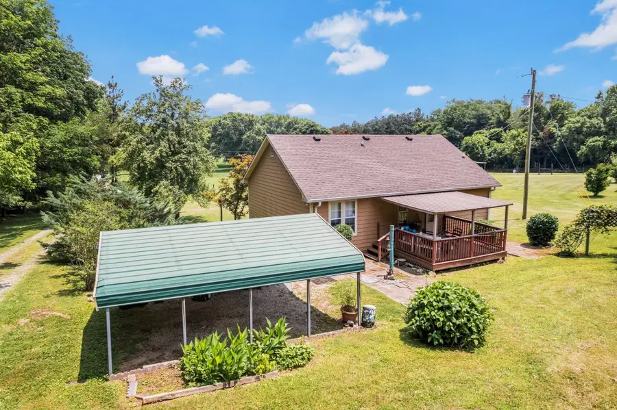 7898 Highway 41 N, Adams, TN 37010 - #3