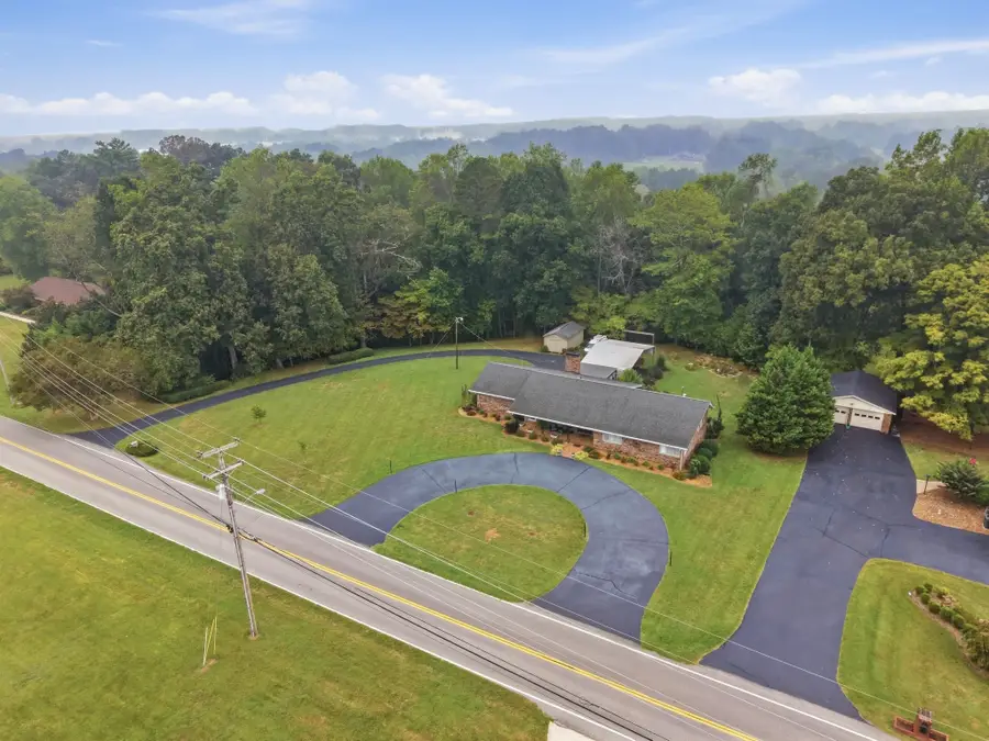 521 Winding Ln, Sparta, TN 38583 - #2