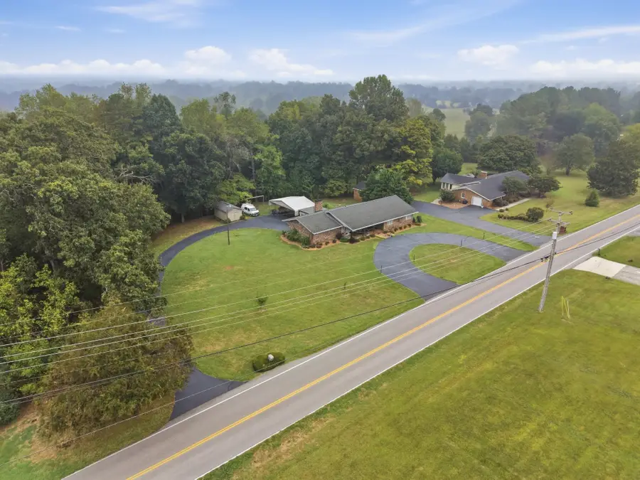 521 Winding Ln, Sparta, TN 38583 - #3