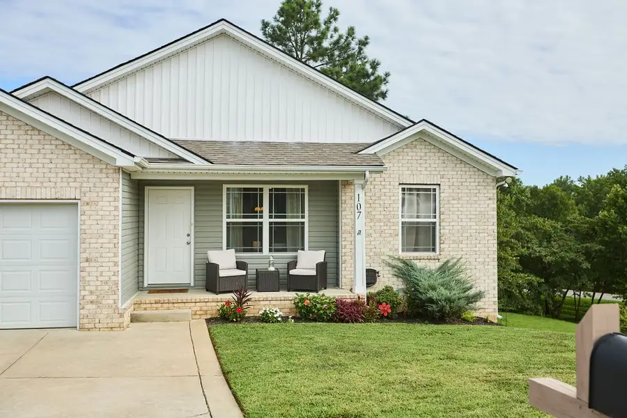 107 Sage Dr, Springfield, TN 37172 - #2