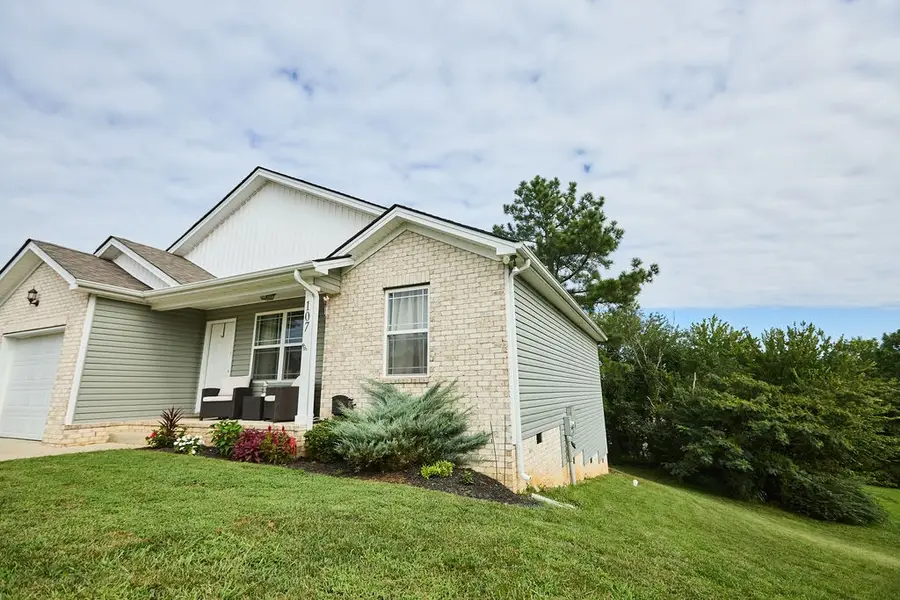 107 Sage Dr, Springfield, TN 37172 - #3