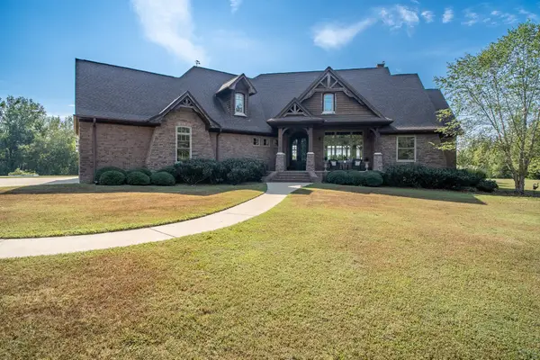 305 State Line Rd, Saint Joseph, TN 38481