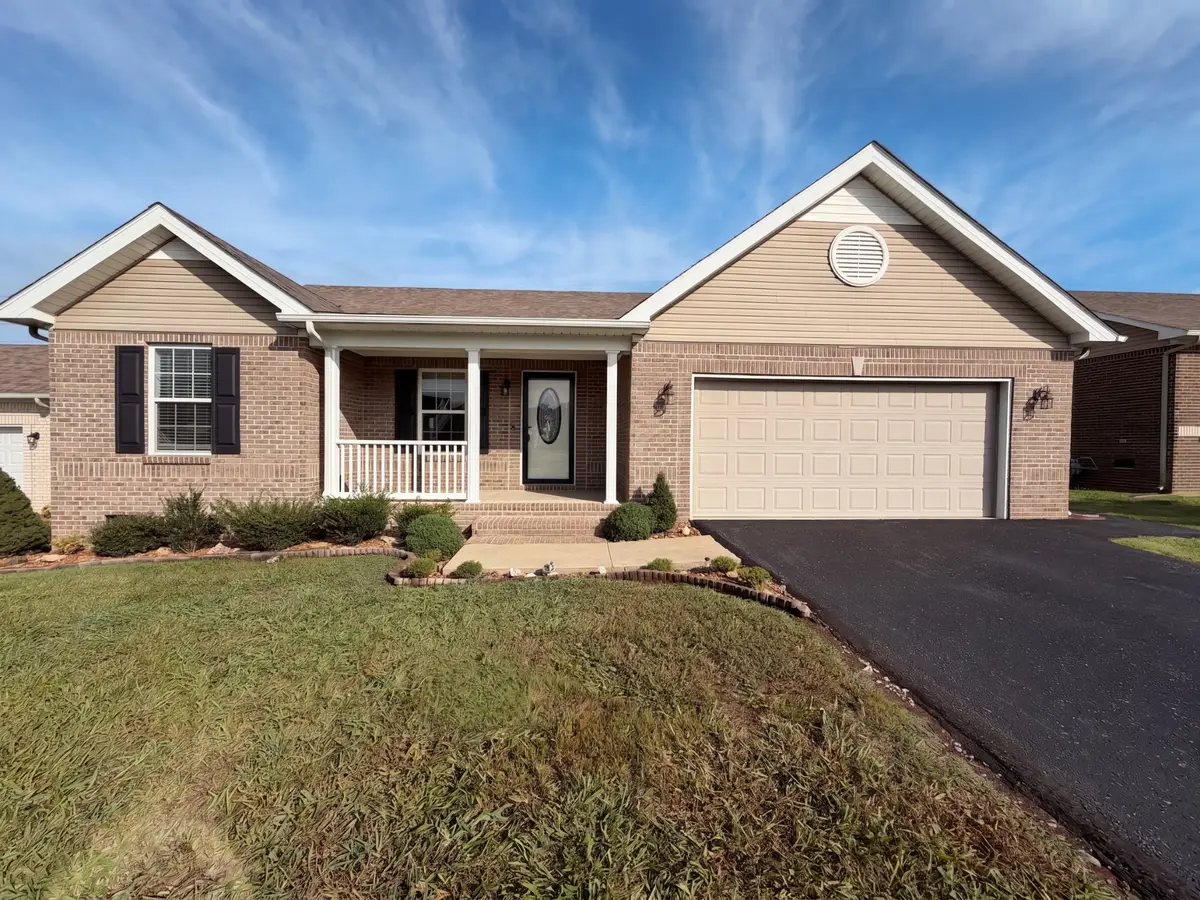 1948 Susan Rd, Columbia, TN 38401 - #1
