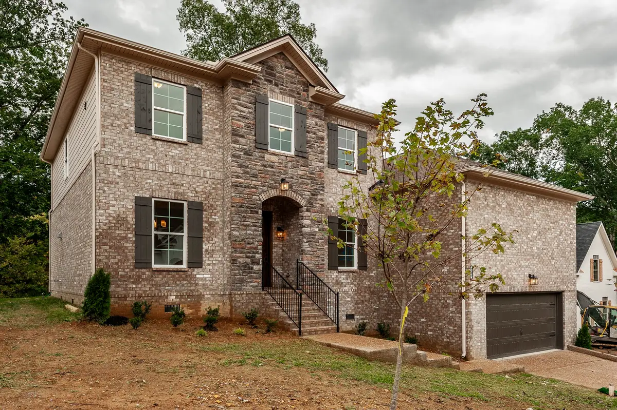 205 Sydney Dr, Goodlettsville, TN 37072 - #1