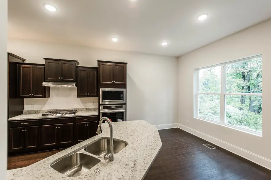 205 Sydney Dr, Goodlettsville, TN 37072 - #3