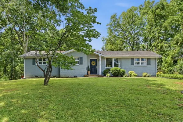 154 Two Valley Rd, Hendersonville, TN 37075