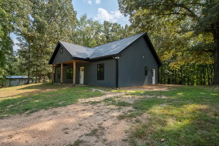 316 Summertown Hwy, Summertown, TN 38483 - #2