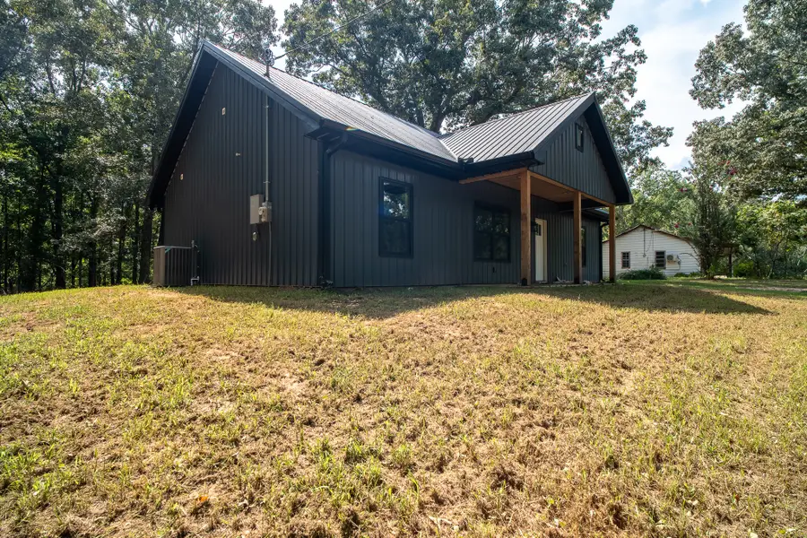 316 Summertown Hwy, Summertown, TN 38483 - #3