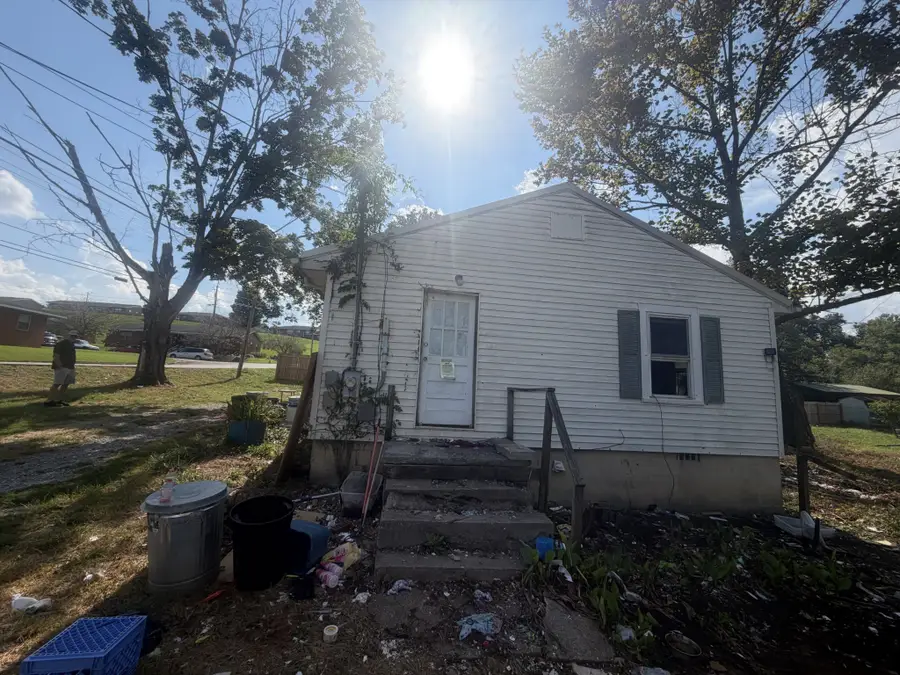 216 Old Morrison Rd, McMinnville, TN 37110 - #3