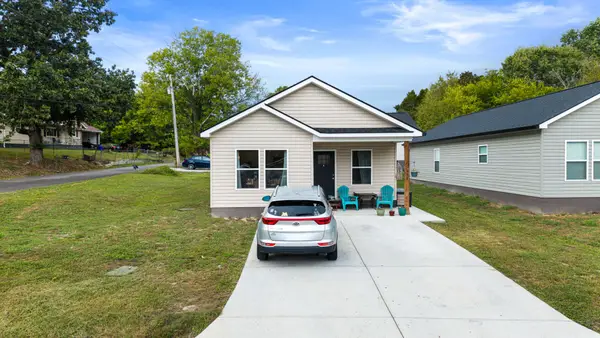 1598 Perry St Se, Cleveland, TN 37311