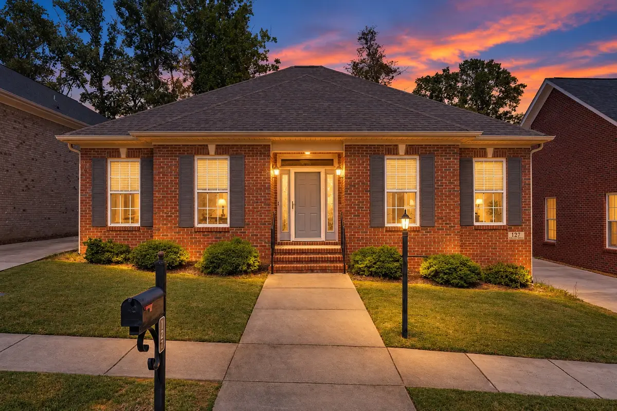 127 Riley Cir, Fayetteville, TN 37334 - #1