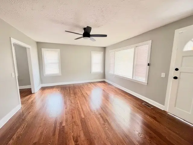205 Alabama St, Huntland, TN 37345 - #2