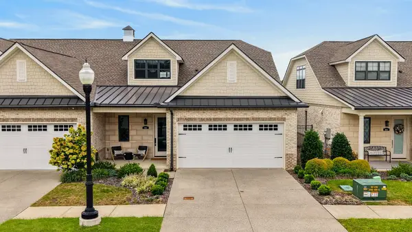 1024 Club View Dr, Gallatin, TN 37066