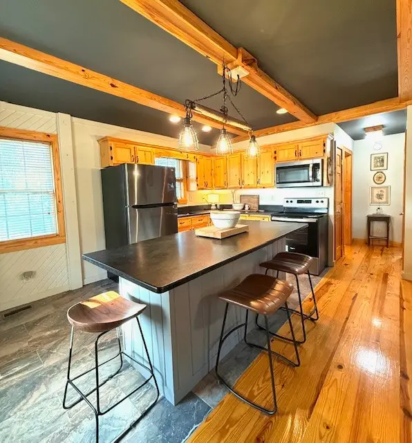 446 Oak Dr, Smithville, TN 37166 - #3