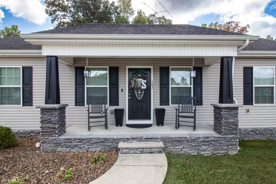 103 Williamsburg Blvd, Tullahoma, TN 37388 - #3