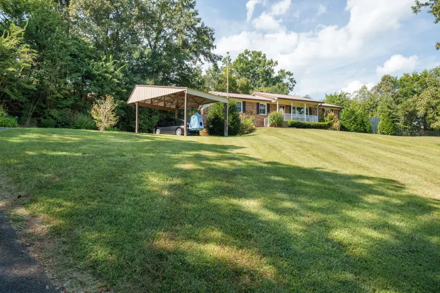 665 Julia Dr, Cookeville, TN 38506 - #2