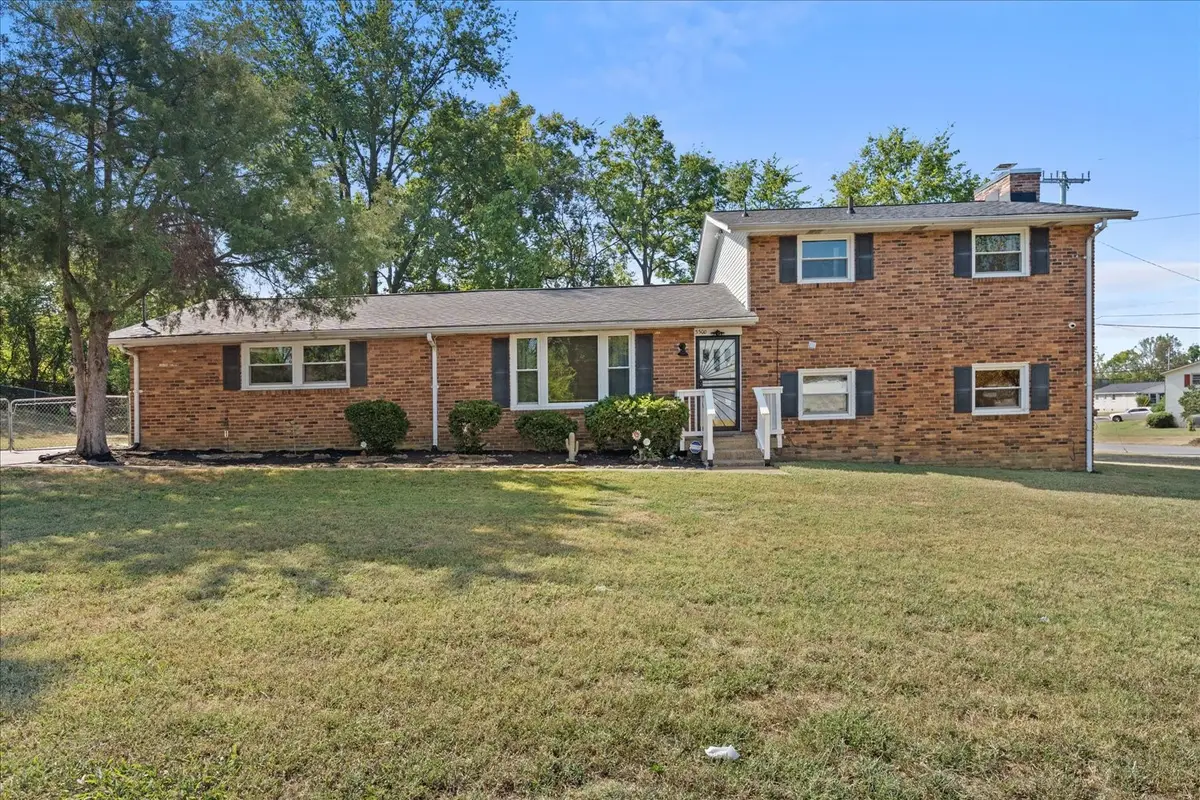 3300 Leondale Ter, Nashville, TN 37207 - #1