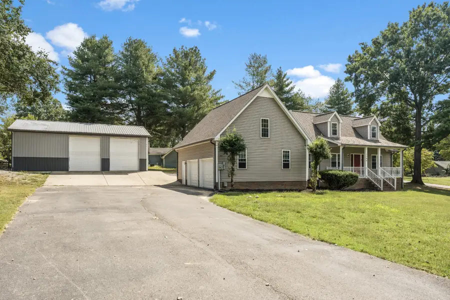 1166 S Wrights Ln, Gallatin, TN 37066 - #3