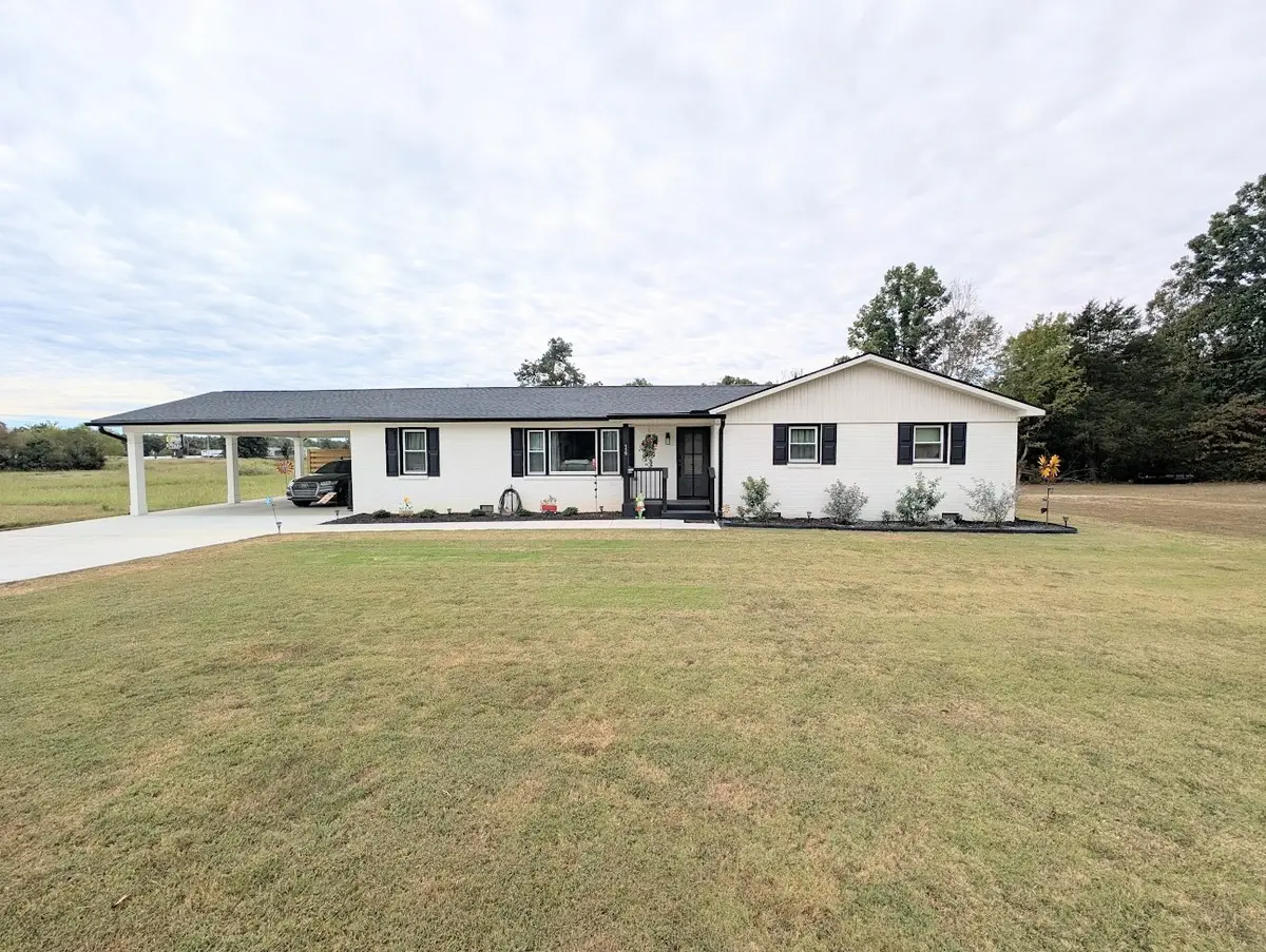 14 Simmons Cir, Fayetteville, TN 37334 - #1