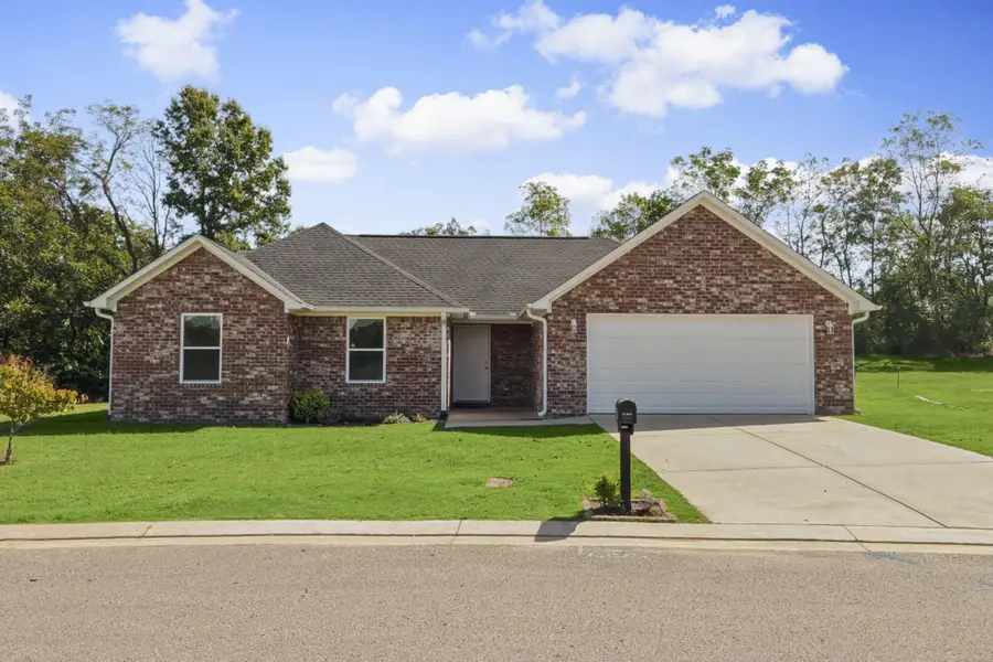8013 Pillow Dr, Milan, TN 38358 - #2