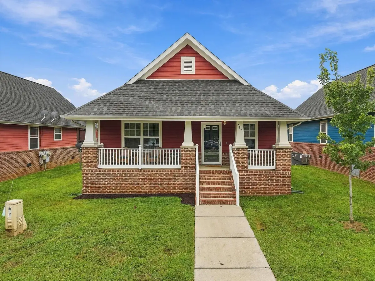 224 W 36th Street, Chattanooga, TN 37410 - #1