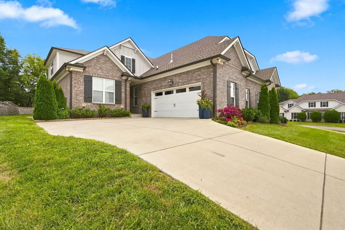 602 Lake Reserve Cv, Hermitage, TN 37076 - #1
