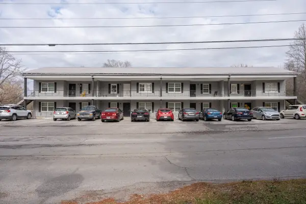 2465 Benton Young Rd, Cookeville, TN 38501