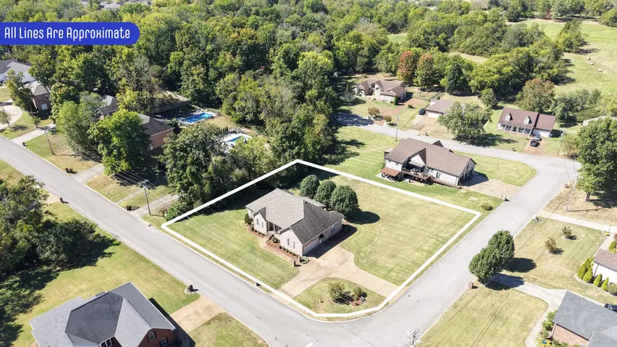 340 Woodlands Dr, Gallatin, TN 37066 - #3