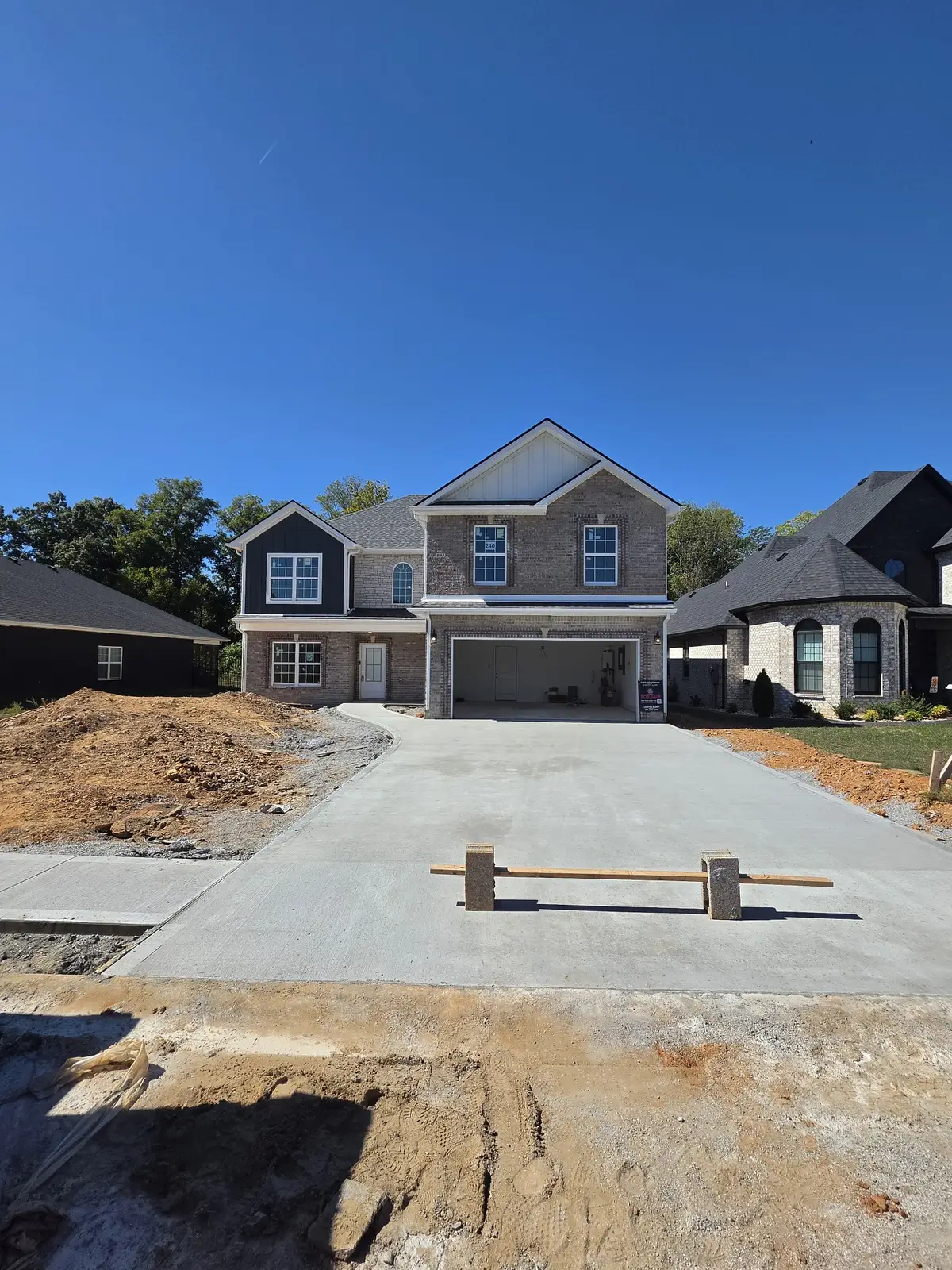 1326 English Oak Dr, Clarksville, TN 37043 - #1