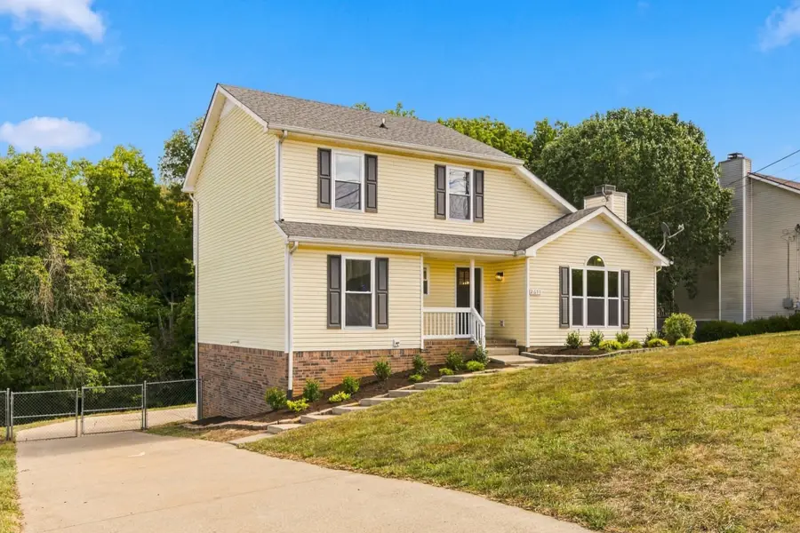 2651 Elkmont Dr, Clarksville, TN 37040 - #2