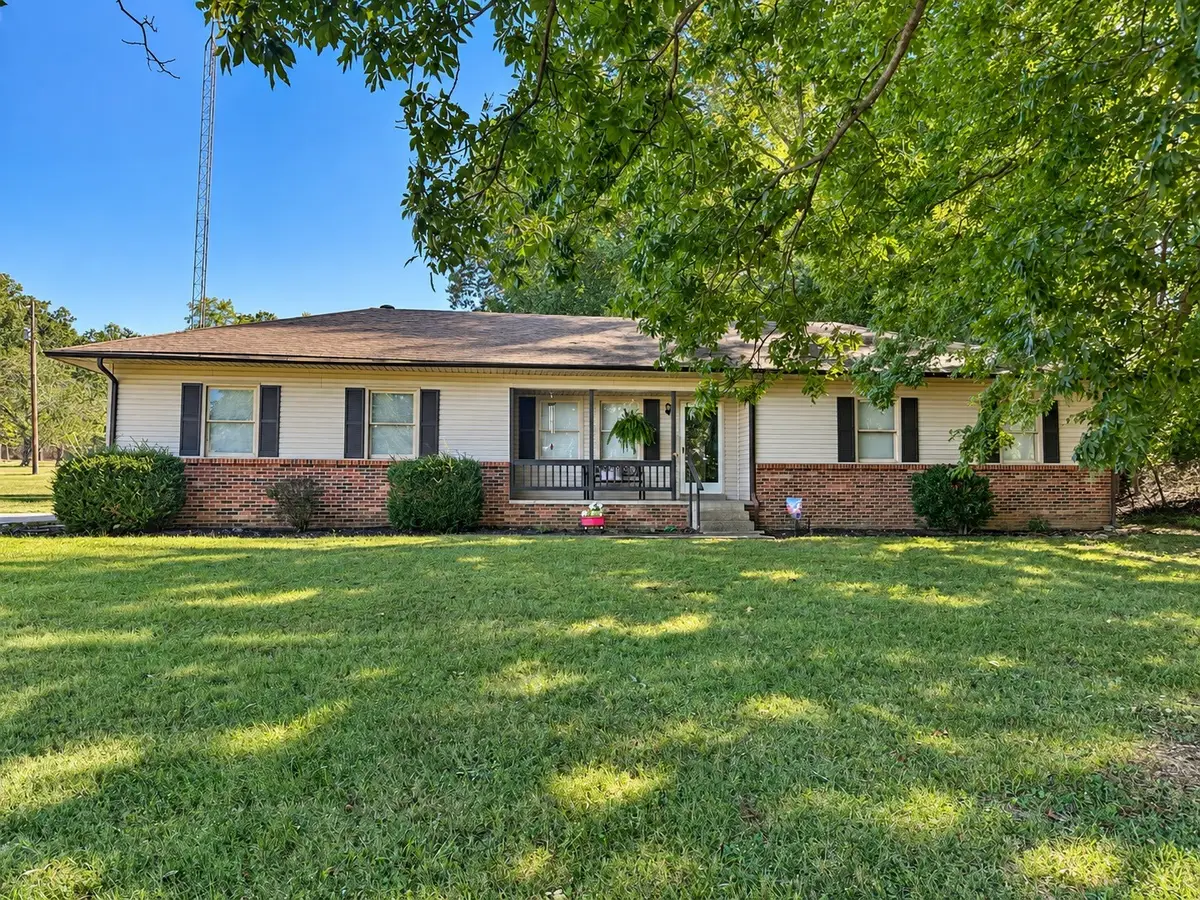 456 Lakeland Dr, Dover, TN 37058 - #1